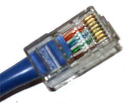 wiresinplug-6525127
